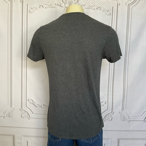 Dragonball Z Gray Graphic Cast Lineup Face off Goku T-Shirt TOEI Animation Med - Picture 3 of 4